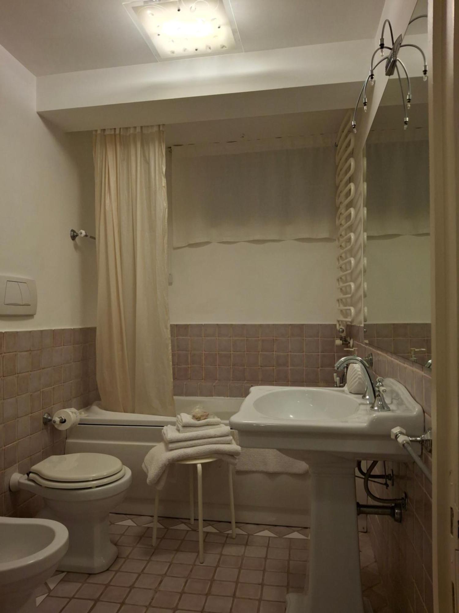 B&B Il Tiglio Porto SantʼElpidio Szoba fotó